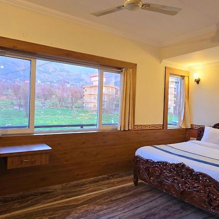 Hotel Samdupling Himalayan Brothers Дармсала Экстерьер фото
