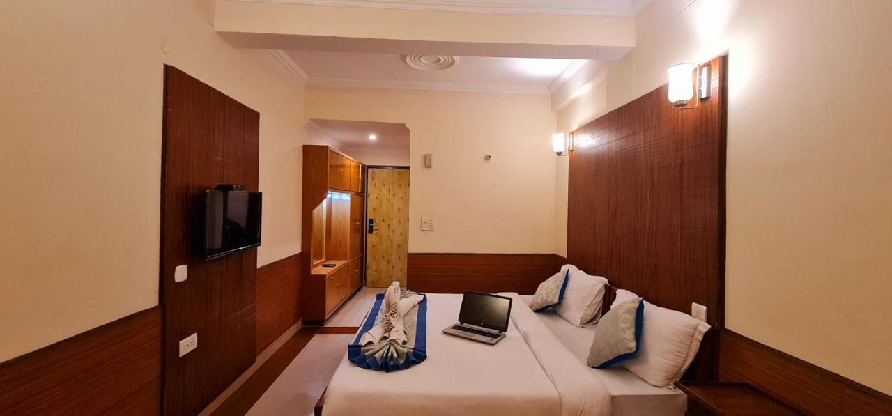 Hotel Samdupling Himalayan Brothers Дармсала Экстерьер фото