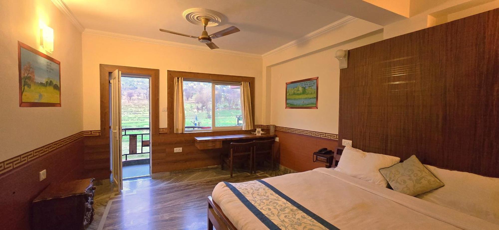 Hotel Samdupling Himalayan Brothers Дармсала Экстерьер фото