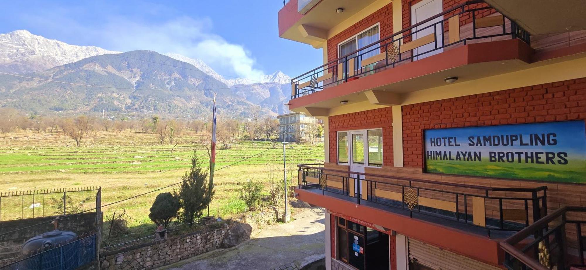Hotel Samdupling Himalayan Brothers Дармсала Экстерьер фото