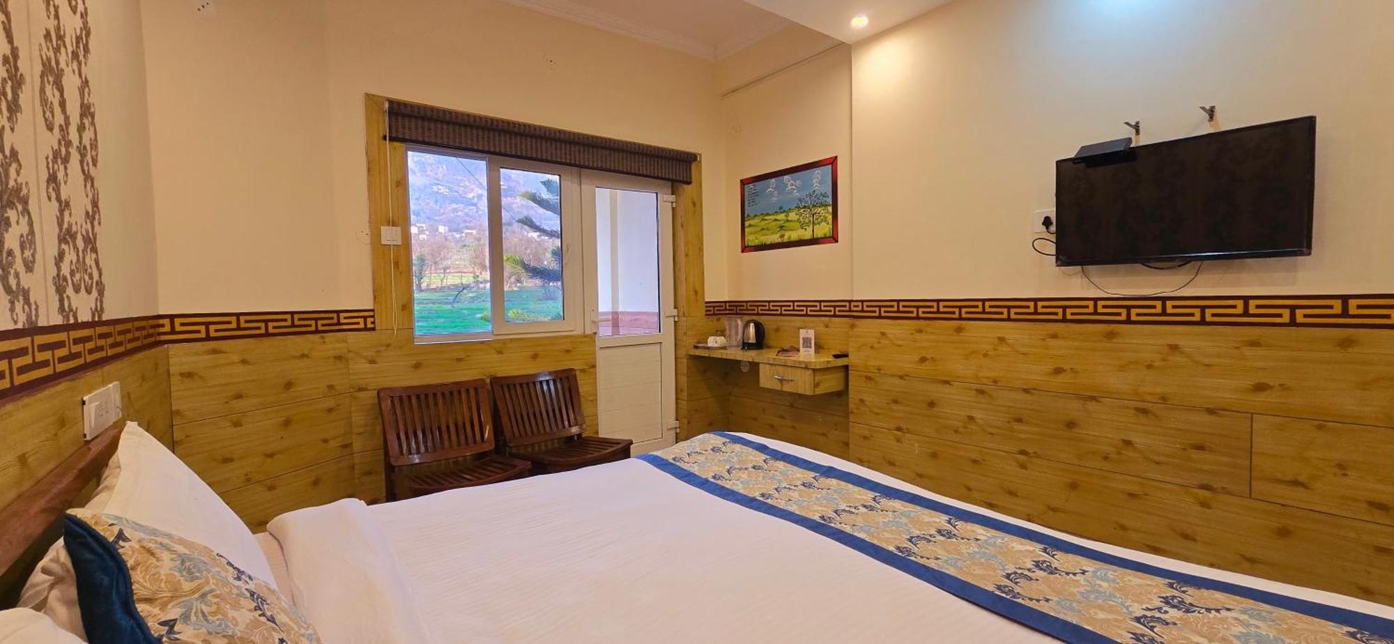 Hotel Samdupling Himalayan Brothers Дармсала Экстерьер фото
